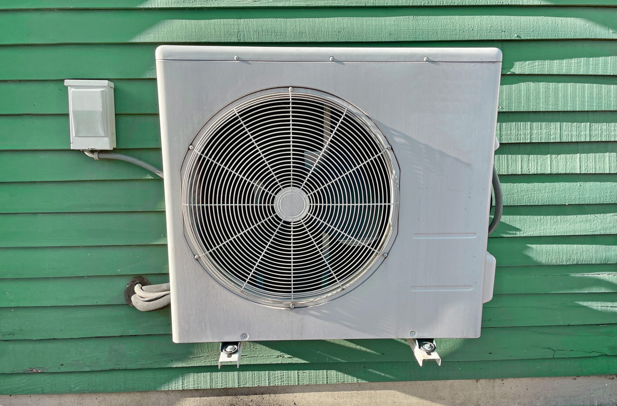 Energy-Efficient AC Systems